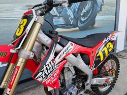 Honda 2010 HONDA 450cc CRF450R Red