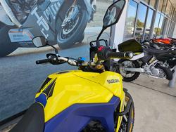 2023 Suzuki V-STROM 800DE Yellow