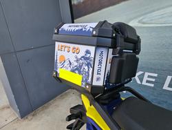 2023 Suzuki V-STROM 800DE Yellow