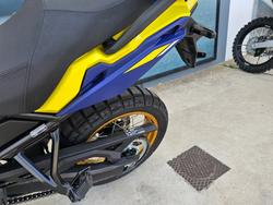 2023 Suzuki V-STROM 800DE Yellow