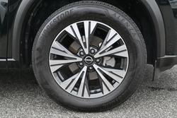 2023 Nissan X-TRAIL ST-L