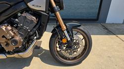 2025 Honda 2025 Honda 650CC CB650RAC SPORTS Black