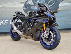 Yamaha YZF-R1 M