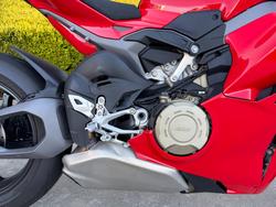 2025 DUCATI PANIGALE V4 S Red