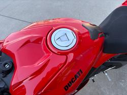 2025 DUCATI PANIGALE V4 S Red