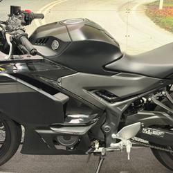 2023 Yamaha YZF-R3 Black