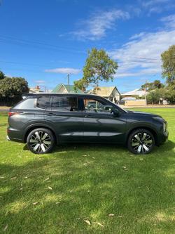 2025 Mitsubishi Outlander Exceed Tourer