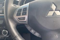 2013 Mitsubishi Lancer LX