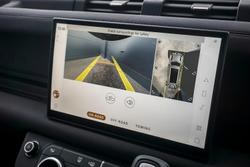 2024 Land Rover Defender 130 P400 Outbound