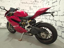 2012 Ducati 1199 Panigale S Superbike Red