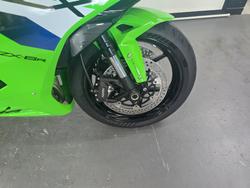 2026 Kawasaki NINJA ZX-6R (636) KRT EDITION Green