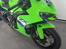 2026 Kawasaki NINJA ZX-6R (636) KRT EDITION Green