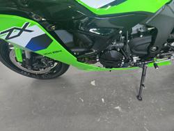 2026 Kawasaki NINJA ZX-6R (636) KRT EDITION Green