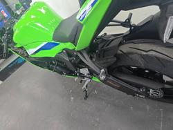 2026 Kawasaki NINJA ZX-6R (636) KRT EDITION Green