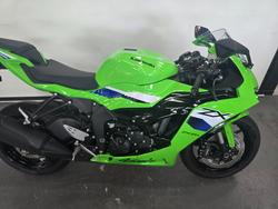 2026 Kawasaki NINJA ZX-6R (636) KRT EDITION Green