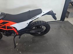 2025 Ktm 390 ENDURO R Orange