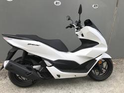 2025 Honda PCX 125