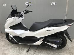 2025 Honda PCX 125