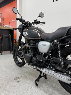 2019 Kawasaki W800 CAFE BLACK/GREY