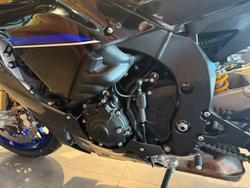 2025 Yamaha YZF-R1M R1 Silver