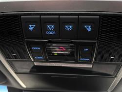 2022 Toyota LANDCRUISER LC300 3.3L V6 DSL VX 7 Seats