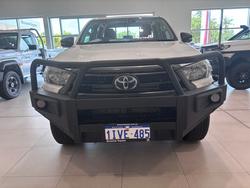 2022 Toyota Hilux 4x4 2.8L DSL D/C/C 6AT SR