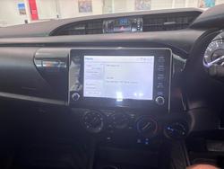 2022 Toyota Hilux 4x4 2.8L DSL D/C/C 6AT SR