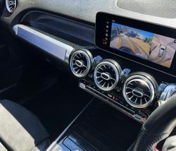 2021 Mercedes-Benz GLB-Class GLB250