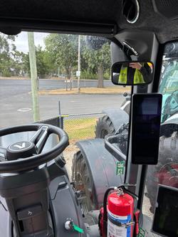 0 Valtra T175ev Tier3 Unl Titan Grey Design Black Rim - Demo Unit