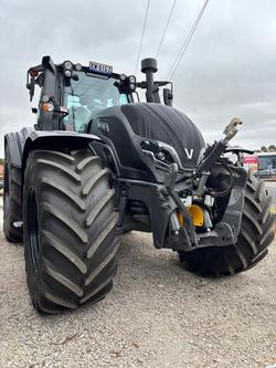 Valtra T175EV TIER3 UNL Titan Grey Design Black RIM - Demo Unit