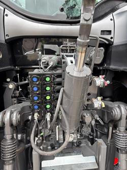 0 Valtra T175ev Tier3 Unl Titan Grey Design Black Rim - Demo Unit