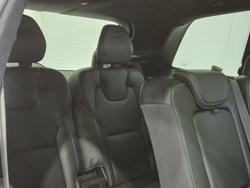 2021 Volvo XC90 B6 R-Design