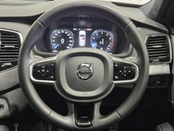 2021 Volvo XC90 B6 R-Design