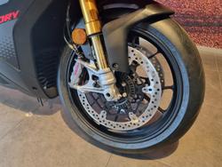 2025 Aprilia RSV4 1100 Factory RSV4 Black