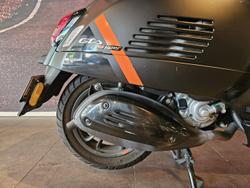 2024 Vespa GTS 300 Super Sport 300 GTS Black