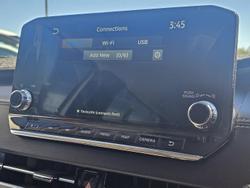 2022 Mitsubishi Outlander LS