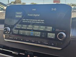 2022 Mitsubishi Outlander LS