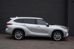 2021 Toyota Kluger Grande