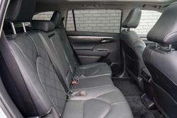 2021 Toyota Kluger Grande