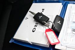 2015 Mitsubishi Pajero GLX