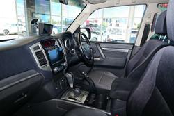 2015 Mitsubishi Pajero GLX