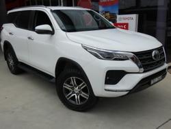2023 Toyota Fortuner GXL Premium Interior