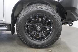 2015 Isuzu MU-X LS-T