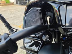 2025 Indian PURSUIT DARK HORSE BLACK