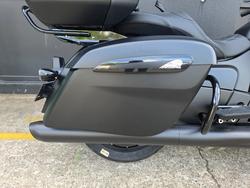 2025 Indian PURSUIT DARK HORSE BLACK