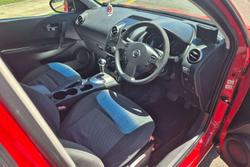 2010 Nissan Dualis ST J10 Series II MY10 Flame Red