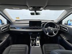 2025 Mitsubishi Outlander Aspire