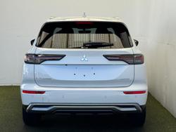 2025 Mitsubishi Outlander Aspire