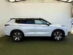 2025 Mitsubishi Outlander Aspire