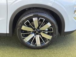 2025 Mitsubishi Outlander Aspire